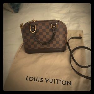 Louis Vuitton Alma BB